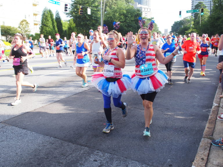 Peachtree Road Race 2017 CubeDweller peachtree-road-race-2017-cubedweller