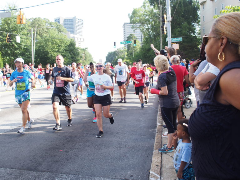 Peachtree Road Race 2017 CubeDweller peachtree-road-race-2017-cubedweller