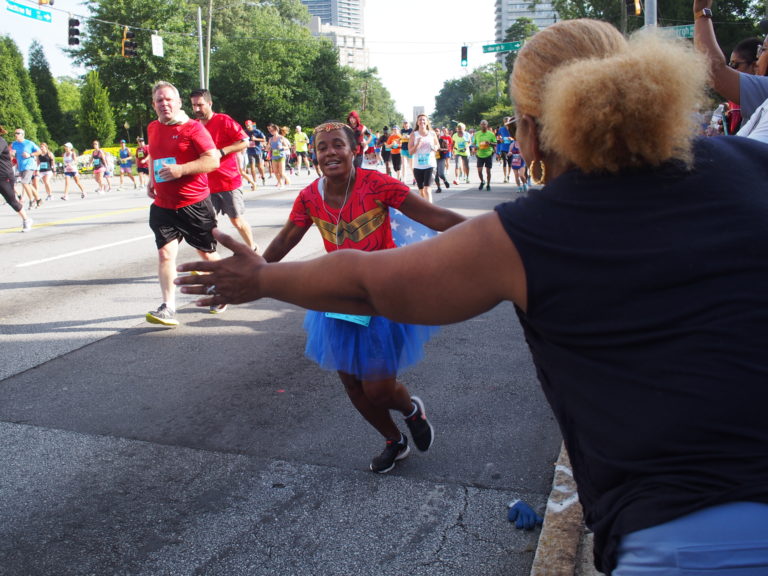 Peachtree Road Race 2017 CubeDweller peachtree-road-race-2017-cubedweller